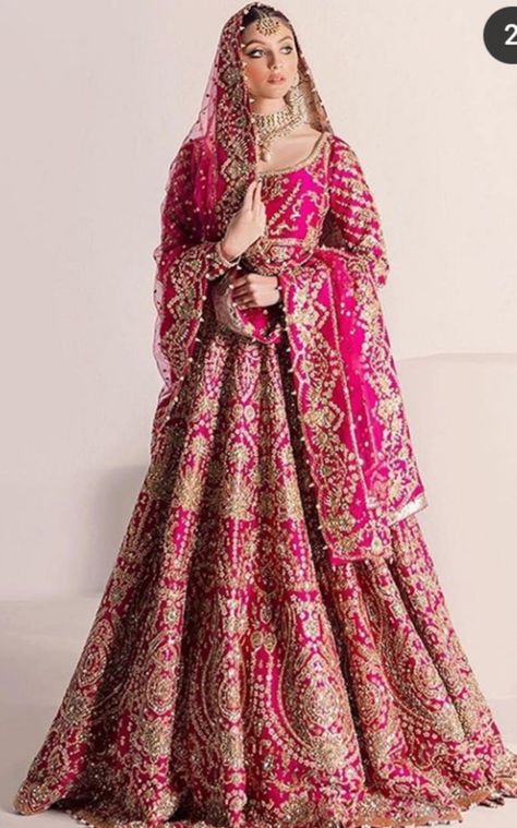 Orang India, Ali Xeeshan, Baju Kahwin, Red Bridal Dress, Stylish Gown, Latest Bridal Lehenga, Wedding Lehenga Designs, Asian Bridal Dresses, Indian Bride Outfits