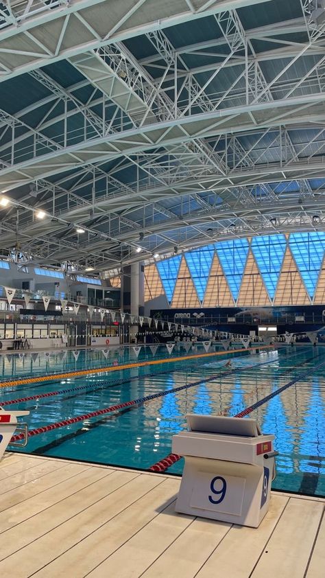 Swim Practice Aesthetic, Swimming Competition Aesthetic, Swimming Sport Aesthetic, Competitive Swimming Aesthetic, Swimming Aesthetic Sport, Podium Aesthetic, Swimming Wallpaper, Swimmer Aesthetic, Swim Competition