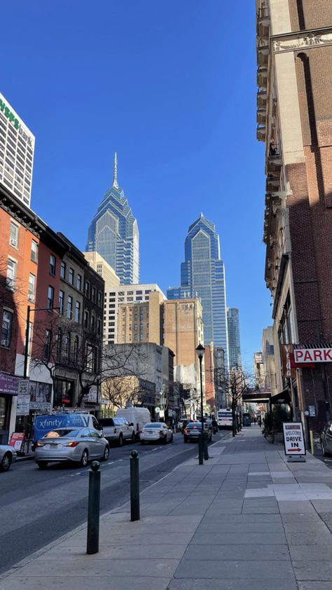 Philadelphia History, Philadelphia Street, Downtown Philadelphia, Texas Parks, Temple University, Big Cities, Urban Aesthetic, Skyline View, Nyc Life