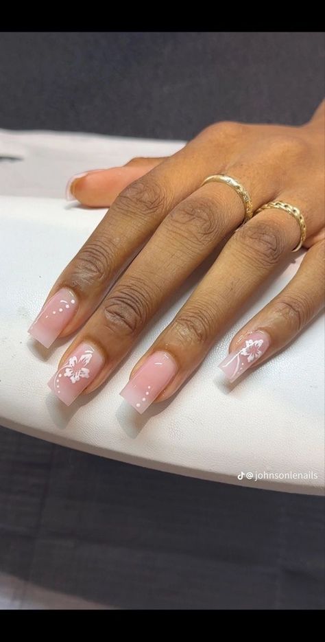 Summer Nails Simple Square, Nails No French Tips, Short Gelx Square, Acrylic Nail Inspo Square, Classy Summer Nails Square, No Acrylic Nail Ideas, Cute Natural Nail Designs, Square Gel X Nails, Nail Square