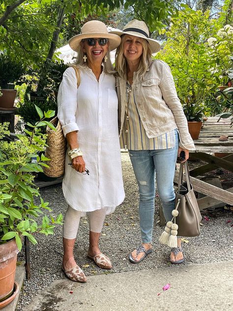 Natural Summer Accessories for Women over 50 - Cindy Hattersley Design Helen Kaminski Hats, Cindy Hattersley, Ethnic Chic, Travel Capsule, Summer Hats For Women, Travel Pack, 60 Fashion, Weekly Outfits, Over 50 Womens Fashion