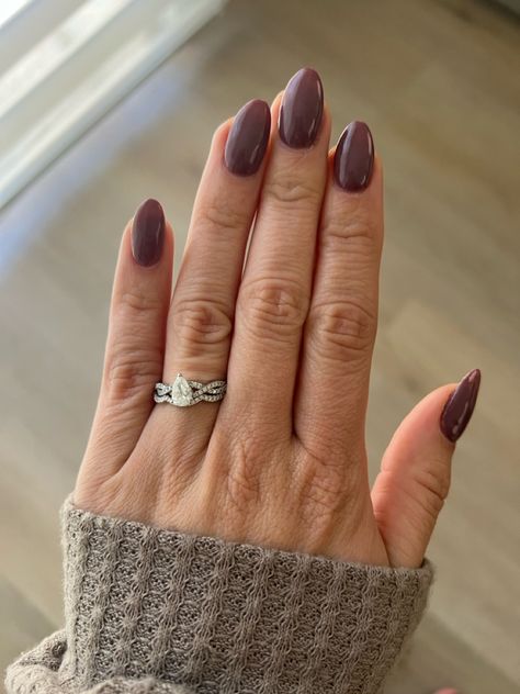 Deep Mauve Nails, Brown Mauve Nails, Purple Mauve Nails, Acrylic Nails Mauve, Mauve Purple Nails, Dark Mauve Nails, Dusty Purple Nails, Mauve Fall Nails, Mauve Nails