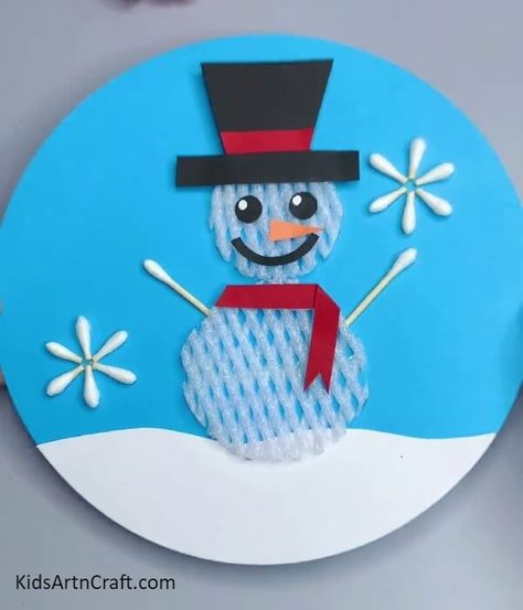 How To Make A Snowman Craft Using Fruit Foam And Earbuds Orange Craft, Making Scarves, Red Crafts, Snowman Craft, Make A Snowman, Snowman Hat, Winter Decoration, Learn Crafts, Fun Activities To Do