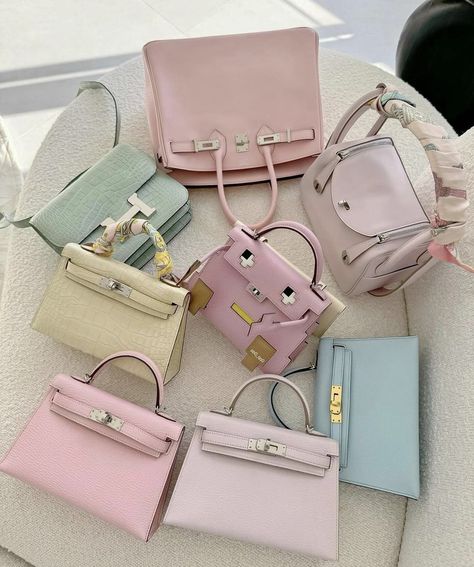 Trending Bags, Daily Aesthetic, Luxury Bags Collection, Fendi Bag, Hermes Kelly Bag, Collage Techniques, Handbag Essentials, Girly Bags, Kelly Bag