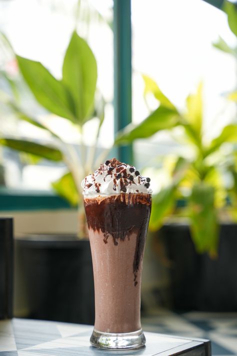 Indulge in the rich and creamy goodness of this chocolate frappe - a true treat for your taste buds and your eyes! 🍫☕️ #chocolatefrappe #coffeeholic #foodphotography #deliciousness Frappe Photography, Chocolate Frappe, Drinks Photography, Hotel Photography, Frappe, Taste Buds, Your Eyes, Food Photography, Hotel