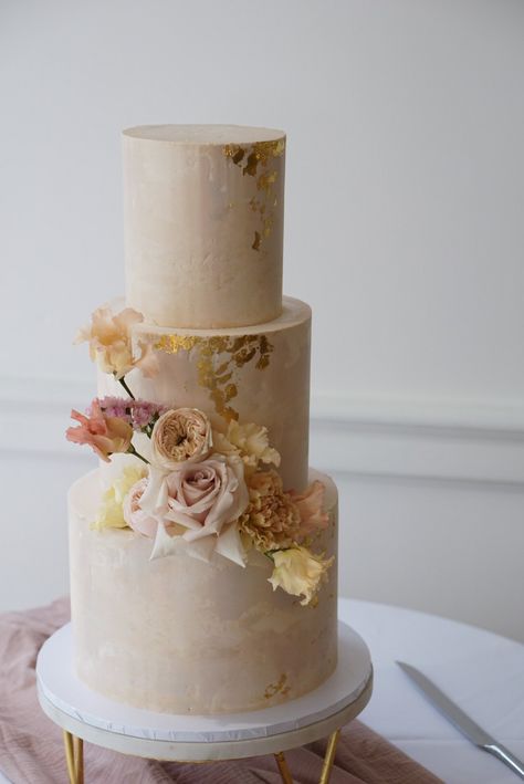 gallery — Hannah Matilda Gold Leaf Wedding Cake, Wedding Cake Gold Leaf, Gold Leaf Cake, Babka Cake, Wedding Cake Gold, Concrete Cake, Concrete Clay, Buttercream Wedding Cakes, 2 Tier Wedding Cakes