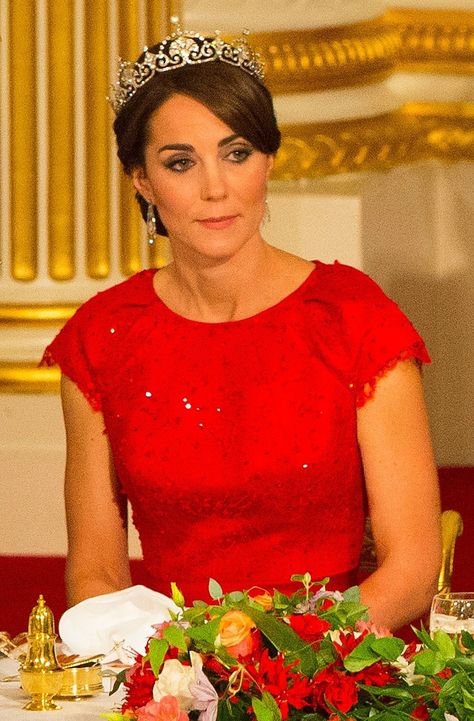 Prinses Margaret, Ducesa Kate, Kate Middleton Stil, Kate Middleton Jewelry, Princesa Margaret, Style Kate Middleton, Principe William Y Kate, Kate Und William, Duchesse Kate