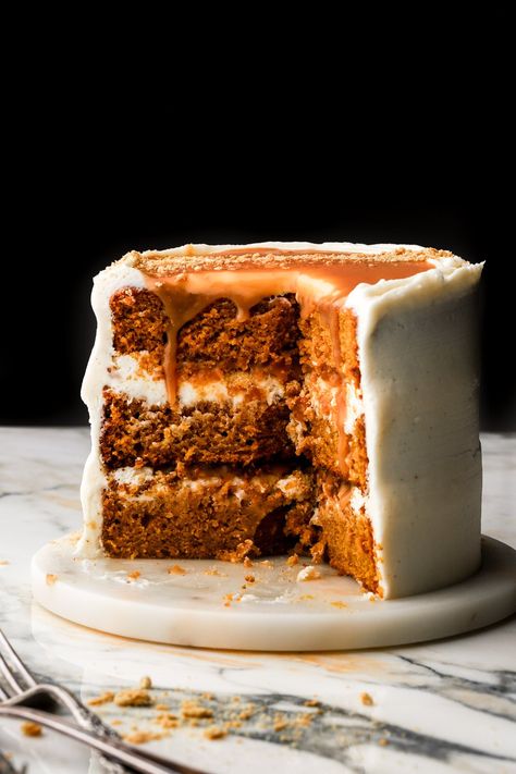 Pumpkin Cake with Cream Cheese Frosting Pumpkin Cake With Cream Cheese, Homemade Salted Caramel, Stunning Cakes, Semolina Cake, Maple Pumpkin, Pumpkin Cake Recipes, Cake With Cream Cheese Frosting, Cake Layers, Salted Caramel Sauce