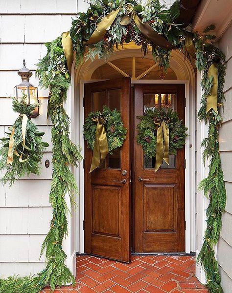 Ten Ideas for Holiday Decorating - Victoria Magazine Winter Door Decorations, Christmas Door Decoration, Front Door Christmas Decorations, Christmas Front Doors, Christmas Door Wreaths, Enchanted Home, Christmas Porch, Christmas Door Decorations, Holiday Inspiration