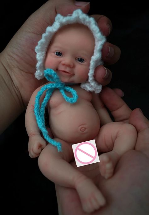 Dolls Handmade Diy, Micro Preemie, Silicone Reborn Babies, Silicone Baby Dolls, Lifelike Dolls, Reborn Baby Doll, Tiny Dolls, Silicone Babies, Reborn Baby Dolls