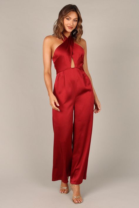 Burgundy Jumpsuit Outfit, Wedding Guest Jumpsuit, Gala Attire, Jumpsuit For Wedding Guest, Burgundy Jumpsuit, Wedding Party Outfits, Style Jumpsuit, Stylish Jumpsuit, Midi Dress Formal