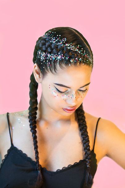 Dance Competition Hair, Assistant Nurse, Glitter Roots, Nurse Accessories, Competition Hair, Beauty Tutorial, Vet Assistant, Braided Hairdo, Dance Hairstyles