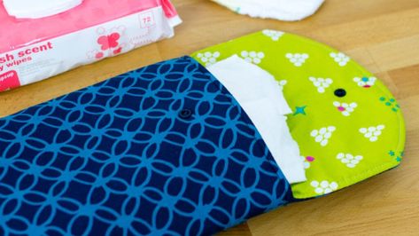 Pad Pouch Diy, Sanitary Pad Pouch Diy, Sanitary Pad Pouch, Pad Pouch, Diy Clutch Bag, Free Applique Patterns, Handmade Baby Shower Gift, Holiday Sewing, Pouch Diy