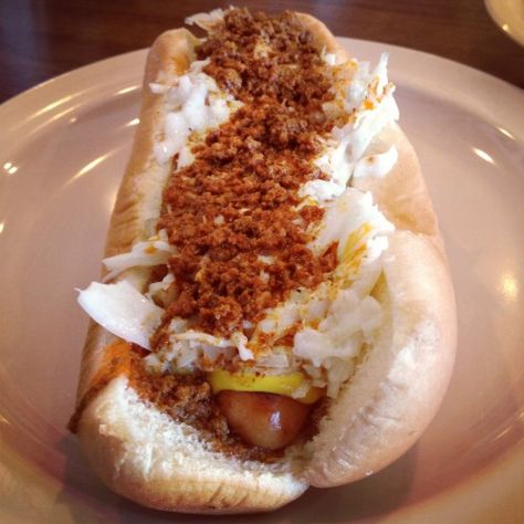 Chili Dog Recipes, Cider Slaw, Southern Hot Dog Chili, Chili Recipe No Tomatoes, Hot Dog Chili Sauce Recipe, Southern Food Recipes, Creamy Slaw, Slaw Dog, Hotdog Chili Recipe