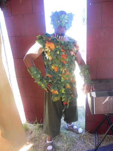 Green Man Leaf Tunic Shirt Fantasy Armor by islesofday on Etsy, $300.00 Leaf Man, Fairy Outfit, Ren Fest, Fairy Clothes, Fantasy Armor, Fairy Costume, Mens Fall, Tunic Shirt, Green Man