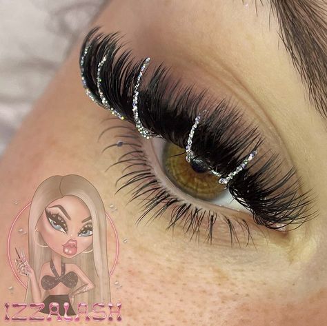 Glitter Lashes Extensions, Eyelashes With Glitter, Sparkle Eyelash Extensions, Eyelash Extensions With Glitter, Glitter Lashes, Lashes With Diamonds On Them, Lash Extensions Glitter, Eye Lash Art, Eye Lash Photography