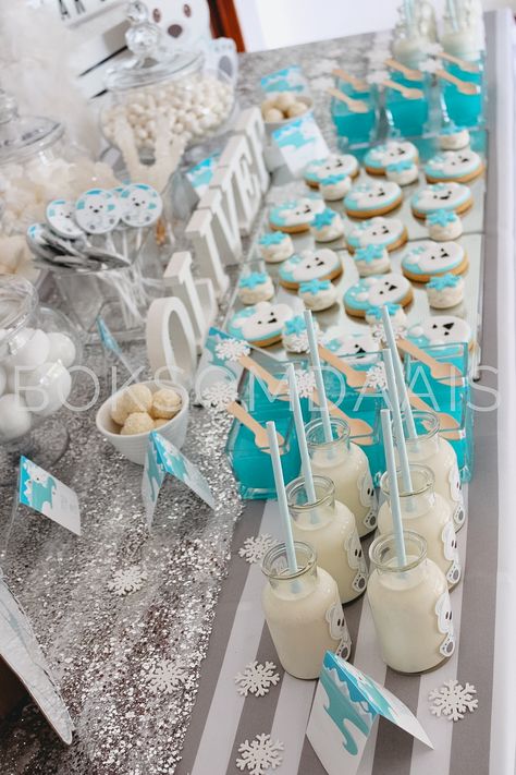 Polar Bear Theme Party, Polar Bear Party, Polar Bear Baby Shower, Polar Bear Theme, Kids Party Inspiration, Winter Onederland Birthday Party, Winter Baby Shower Themes, Bear Baby Shower Theme, Onederland Birthday Party