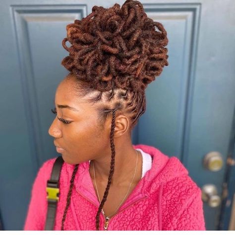 Dread Styles For Females: Best Dreadlocks Hairstyles In 2020Latest Ankara Styles 2020 and Information Guide Dreadlocks Hairstyles For Ladies, Loc Buns, Latest Dreadlocks Styles, Short Dreadlocks Hairstyles, Dreads Short Hair, Short Dreadlocks Styles, Dreads Styles For Women, Dreadlocks Hairstyles, Loc Updo