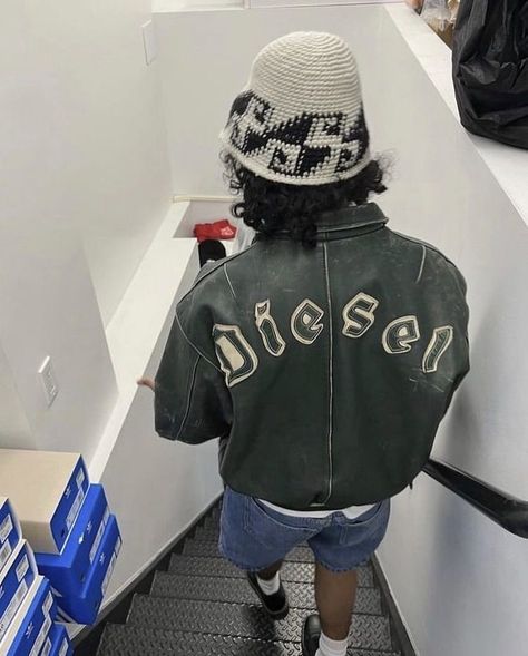 Instagram Creator, Streetwear Clothing, Vintage Leather Jacket, Vintage Leather, Instagram Profile, Leather Jacket, Leather, Instagram