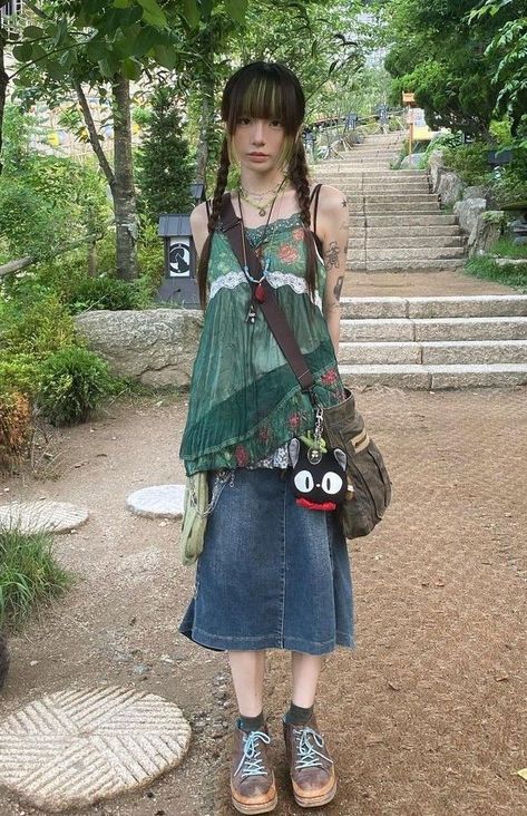 2000s Japanese Fashion, Mori Fashion, Funky Outfits, Aesthetic Fits, New Rock, Swaggy Outfits, Alternative Outfits, Mode Inspo, 가을 패션