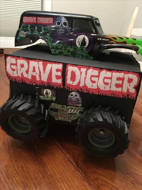 Grave digger monster truck Valentines box Grave Digger Valentines Boxes, Monster Truck Valentine Box Ideas, Monster Jam Valentine Box Ideas, Monster Truck Valentines Boxes Boys, Monster Truck Valentine Box, Monster Truck Valentines, Grave Digger Monster Truck, Valentine's Boxes, Monster Truck Rally