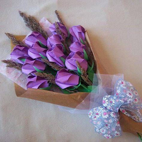 Origami Flowers Bouquet, Purple Paper Flowers, Sterling Roses, Paper Flowers Bouquet, Paper Peonies Tutorial, Origami Roses, Aesthetic Bouquet, Origami Flower Bouquet, Origami Bouquet