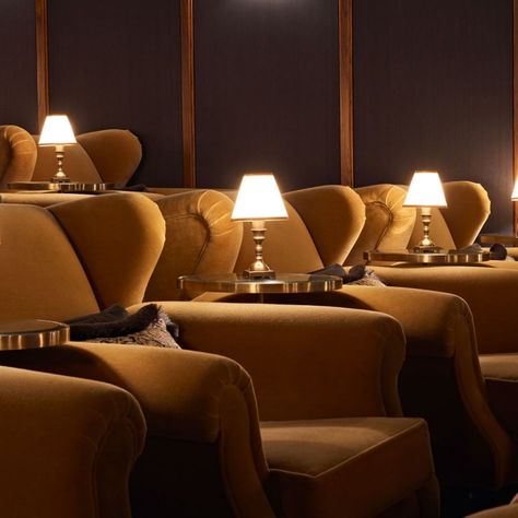 Cinema Chairs, Home Theater Room Design, Theater Room Design, Home Cinema Room, Hotel Lounge, Home Theater Rooms, Room Screen, Theatre Room, Cinema Room