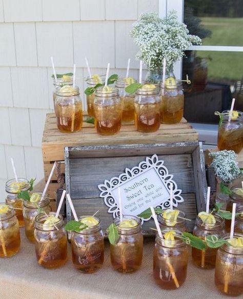 rustic bridal shower drink / http://www.himisspuff.com/creative-rustic-bridal-shower-ideas/7/ Bridal Shower Punch, Bridal Shower Decorations Rustic, Outdoor Bridal Showers, Country Bridal Shower, Rustic Shower, Beach Bridal Showers, Spring Bridal Shower, Bridal Shower Centerpieces, Bridal Shower Food