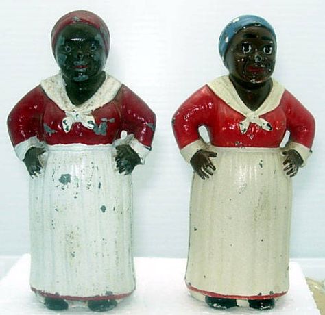 Dr. E.'s Conjure Blog - Hoodoo at its best: Clearing up the Facts on La Madama La Madama, Black Folk Art, Aunt Jemima, African Traditions, Black Americana, Spiritual Decor, Cookie Jars Vintage, Vintage Cookies, Pink Pumpkins