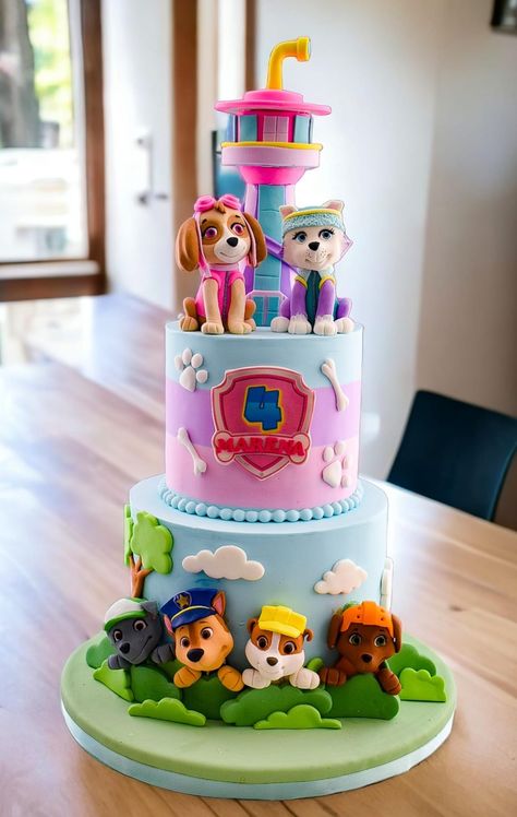 Skye Cake Paw Patrol, Girl Paw Patrol Cake, Paw Patrol Chase Cake, Skye Paw Patrol Cake, Skye Birthday Party, Paw Patrol Skye Birthday, Paw Patrol Cakes, Paw Patrol Birthday Theme, Paw Patrol Decorations