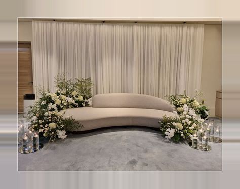 Wedding Backdrop Reception, Nikah Decor, Elegant Wedding Decor, Wedding Stage Backdrop, Reception Backdrop, Wedding Decor Photos, Wedding Reception Backdrop, Wedding Background Decoration, Wedding Entrance Decor