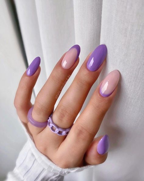 Nail Design Glitter, Violet Nails, April Nails, Lilac Nails, Milky Nails, Purple Nail Polish, Purple Nail Designs, Lavender Nails, Nagel Tips