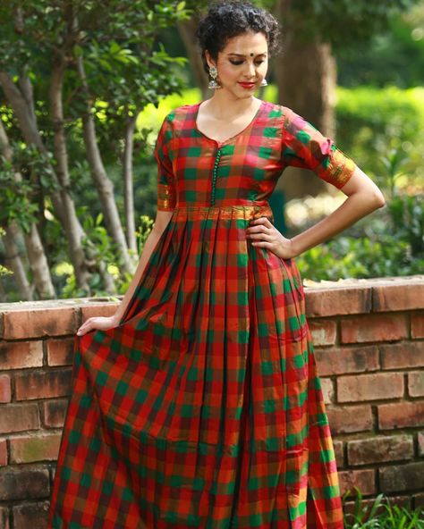 Traditional South Indian Style Maxi Dresses Indian Maxi Dress, Maxi Dress Indian, Keep Me Stylish, South Indian Style, Trendy Maxi Dresses, Festival Mode, Maternity Long Dress, Frock Fashion, Sari Dress