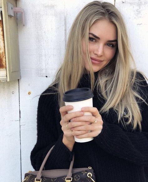 Blonde Hair Black Eyebrows, Hair Inspo Dark, Blonde Hair Dark Eyebrows, Michelle Randolph, Blonde Hair Inspo, Hair Color Guide, Dark Eyebrows, Black Eyebrows, Medium Hair Color