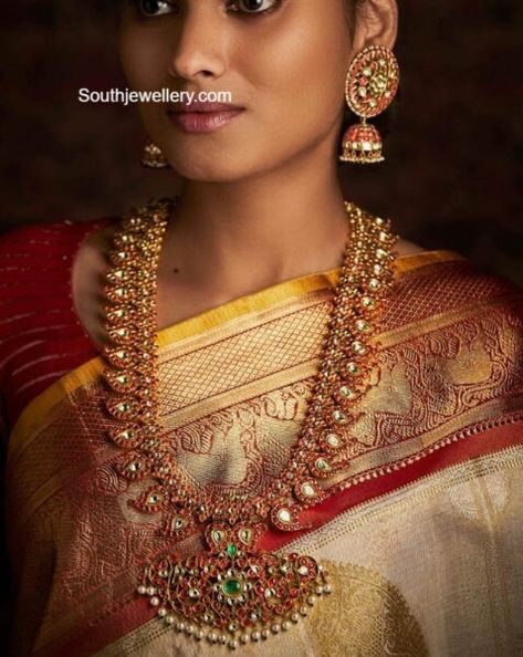 Mango Mala Jewellery, Jewellery South Indian, Groom Entry, Mango Mala, Indian Diamond Jewellery, Heavy Necklace, Long Haram, Kundan Jewellery Bridal, Antique Necklaces Design