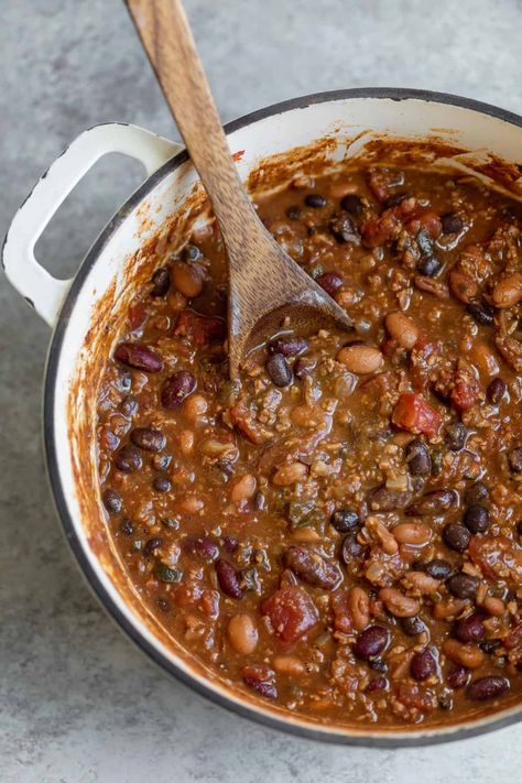 Tvp Chili Recipe, Tvp Recipes Vegan, White Bean Chili Vegetarian, Tvp Recipes, Stovetop Chili, Best Vegan Chili, Vegan Chilli, Vegan Chili Recipe, Cheap Vegan Meals