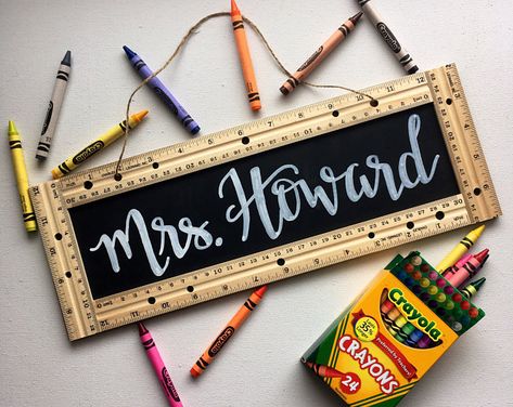 Personalized Teacher Sign • Gift • School • Ruler • Chalkboard Teacher Signs For Classroom, Classroom Door Design, Appreciation Gifts Diy, Teacher Appreciation Gifts Diy, Teacher Craft, Teachers Diy, Teacher Signs, Creative Diy Gifts, Black Board