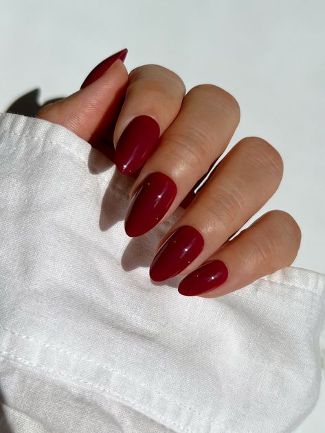 Indulge in this opulent must-have fall essential with our Merlot press on nails. The rich and luxurious merlot color, coupled with the sophistication of almond shape, will elevate any look. EACH SET INCLUDES:• 30 Reusable Gel Nails (15 sizes per hand)• Non-Damaging Glue• 30 Piece Adhesive Tabs• Cuticle stick• Dual-sided nail file• Alcohol Prep Pad Burgundy Fall Nails Almond, Clear Burgundy Nails, Burgundy Glossy Nails, Gel Nails November 2024, Matte Deep Purple Nails, Red Wine Gel Nails, Short Fall Almond Acrylic Nails, Merlot Nails Acrylic, Burgundy Matte Nails With Glossy Tips