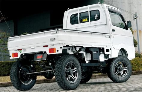 #suzukiminitruckparts #suzukicarryliftkit #japanminitrucktruckparts #SuzukiEquator #Suzukieverylandy Mini Trucks 4x4, Mini 4x4, Vw Eurovan, Small Pickups, Small Utility, Suzuki Carry, Suzuki Every, Suzuki Wagon R, Kei Car