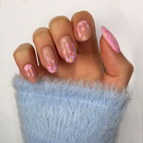 Pink Ice cream drip gel nails with hundreds and thousands on teddy BIAB. by @gelandt_ on instagram. using the gel bottle Nails Ice Cream, Dripping Nails, Bright Colored Nails, Nails Ice, Cream Nail Art, Nails Biab, Ice Cream Nails, Biab Nails, Hundreds And Thousands