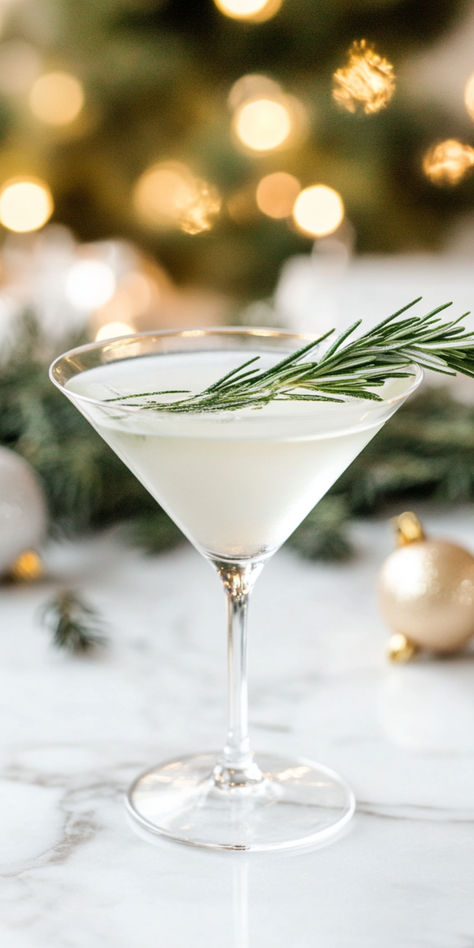 Frosted Pine Gibson Martini Recipe Rosemary Simple Syrup Cocktail, Martini Recipes Gin, Gin Martini Recipes, Winter Martini Recipes, Winter Gin Cocktails, Winter Martini, Rosemary Martini, Christmas Gin Cocktails, Gibson Martini