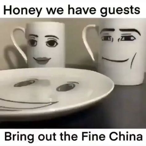 Bring Out The Fine China, Funny Pix, Roblox Funny, Roblox Memes, Very Funny Pictures, Extremely Funny Jokes, Silly Pictures, Quick Jokes, Internet Funny