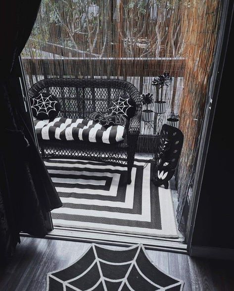 Wall Design Home, Goth Apartment, Coffee Bar Wall, Goth Houses, Spooky Home Decor, Dark Home Decor, Aesthetic Home Decor, Spooky House, Goth Home