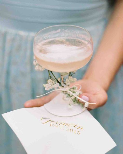 How about a signature cocktail of Champagne with a scoop of sorbet, served with a sprig of baby's breath? Looks amazing and sounds refreshing. #blacktieproductions #evententertainment #cocktails Fall Wedding Cocktails, Frozen Wedding, Bridal Shower Menu, Signature Cocktails Wedding, Champagne Drinks, Martha Weddings, Last Minute Wedding, Spring Bridal Shower, Custom Cocktails