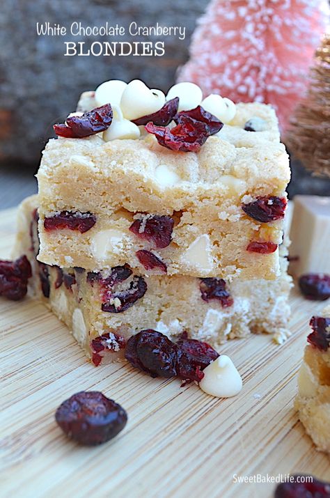 White Chocolate Cranberry Blondies – Sweet Baked Life White Chocolate Cranberry Blondies, Cranberry Blondies, Cranberry White Chocolate Chip Cookies, Cranberry White Chocolate, Cranberry Bars, Cranberry Dessert, White Chocolate Blondies, White Chocolate Cranberry Cookies, Pie Bar Recipes