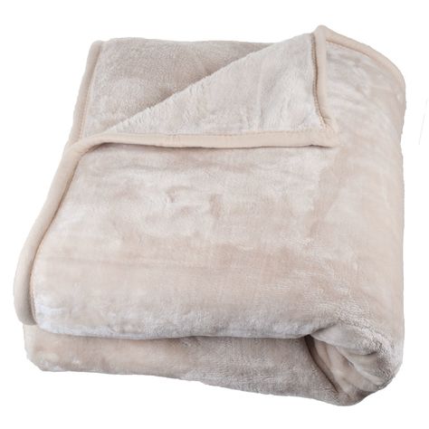 Windsor Home Solid Soft Heavy Thick 8-pound Weighted Plush Mink Blanket (Beige) - Full - Queen (Faux Fur, Solid Color) Mink Blanket, Brown Throw Blanket, Windsor Homes, Heavy Blanket, Faux Fur Throw Blanket, Fur Throw Blanket, Twin Blanket, Faux Fur Fabric, Faux Fur Throw