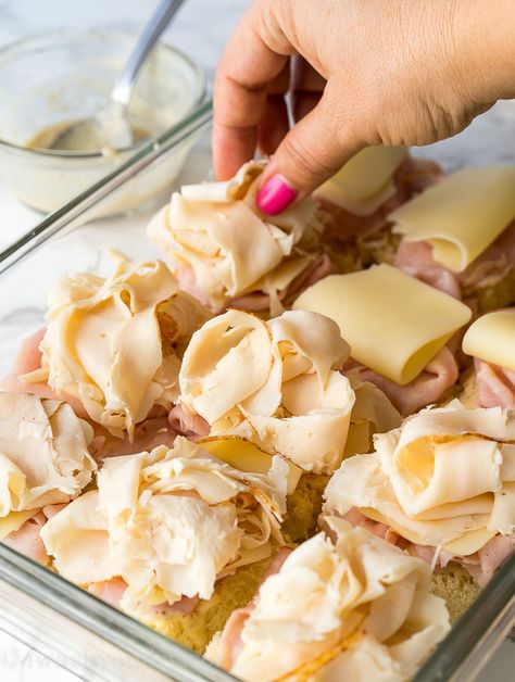 Chicken Cordon Bleu Sliders, Cordon Bleu Sliders, Creamy Chicken Cordon Bleu, Cordon Bleu Casserole, Slider Sandwiches, Chicken Cordon Bleu Casserole, Deli Ham, Chicken Cordon, Honey Mustard Sauce