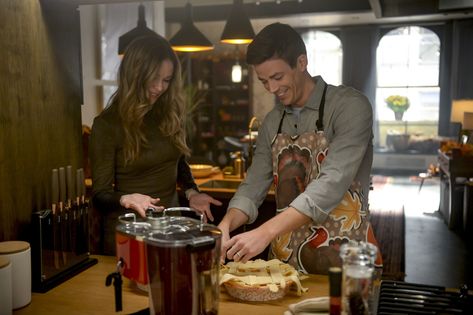 Barry And Caitlin, Team Flash, Arrow Verse, Flash Barry Allen, The Flash Grant Gustin, The Flash Season, Killer Frost, Danielle Panabaker, Flash Arrow