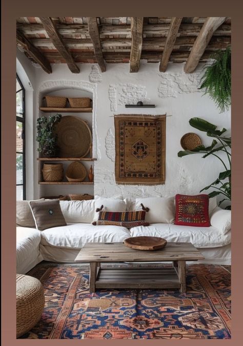 Boho Living Room Ideas, Spanish Home Decor, Mediterranean Decor, Deco Boheme, Minimalist Room, Next Home, Boho Living, Boho Living Room, Living Room Ideas