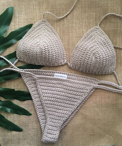 Earthy Minimalist, Crochet Beach Wear, Bikinis Crochet, Crochet Swim, Crochet Bra, Mode Crochet, Crochet Swimwear, Crochet Diy, Diy Crochet Projects